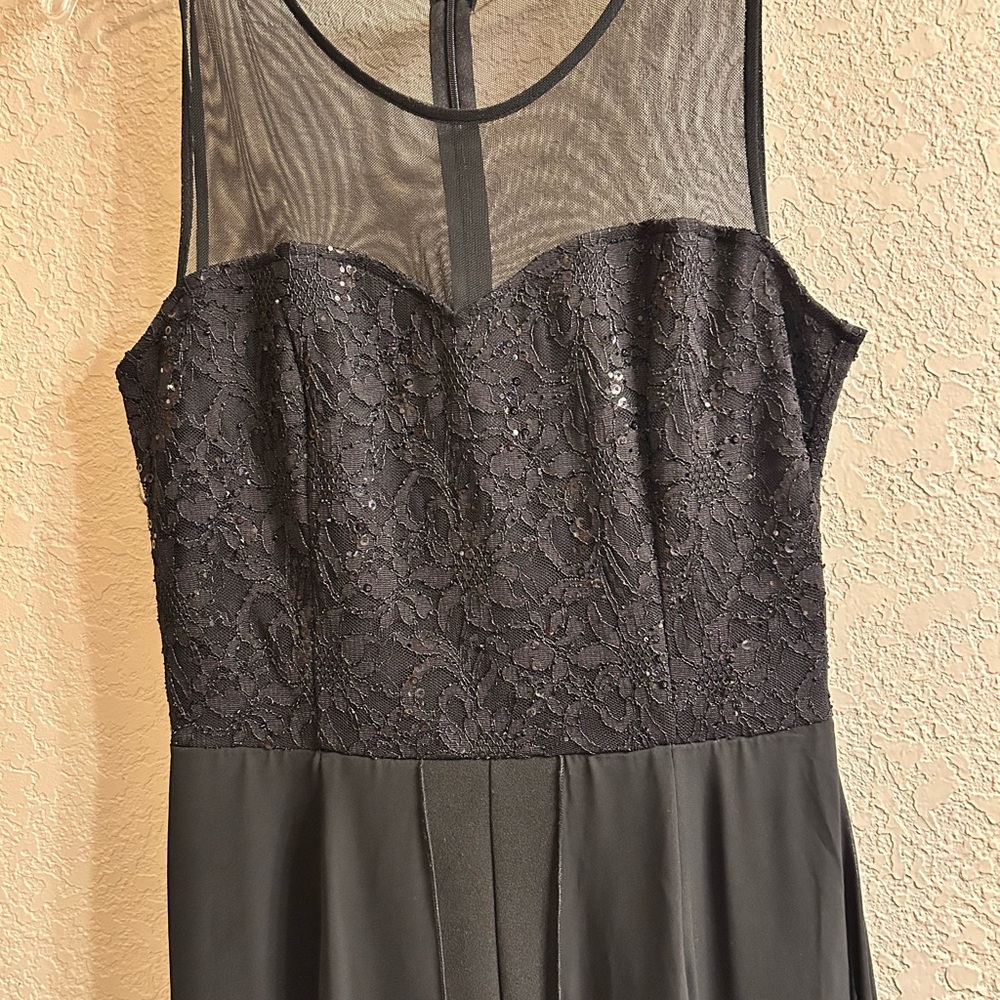 Women’s Alexa B Nites Elegant Black Sequined/Chiffon Jumpsuit size 10